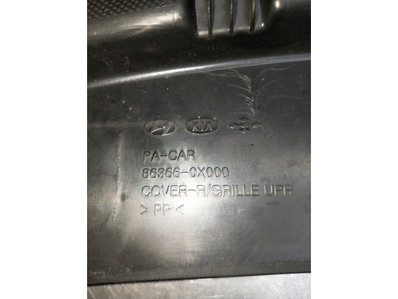 Recambio de rejilla delantera para hyundai i10 referencia OEM IAM 863660X000  