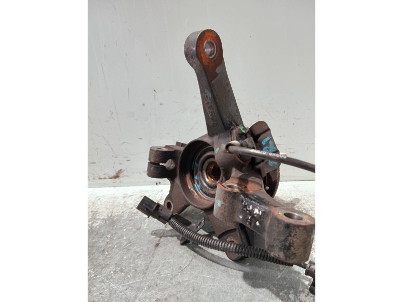 Recambio de mangueta delantera izquierda para hyundai i10 referencia OEM IAM   