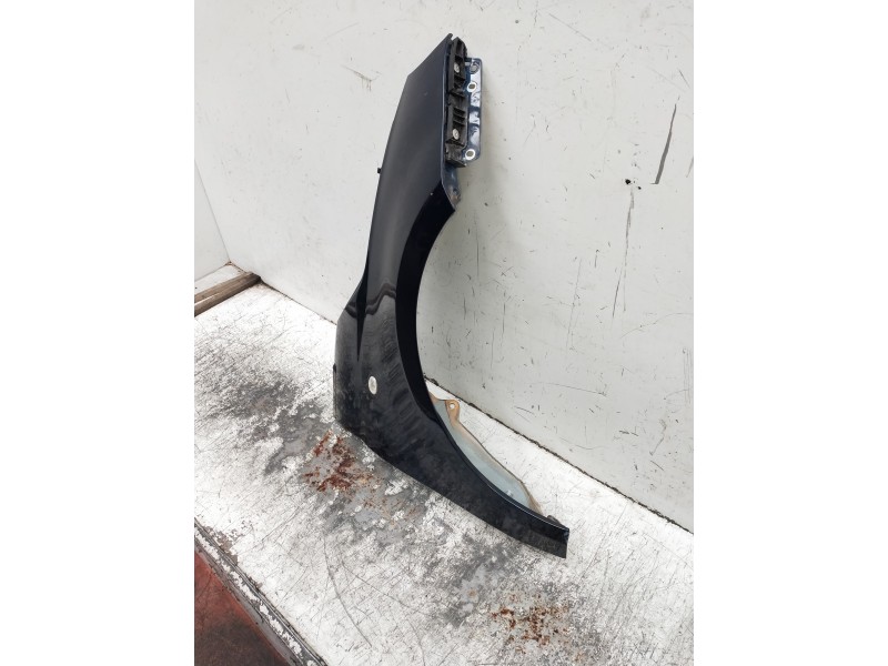 Recambio de aleta delantera derecha para fiat nuova 500 (150) 1.2 cat referencia OEM IAM   
