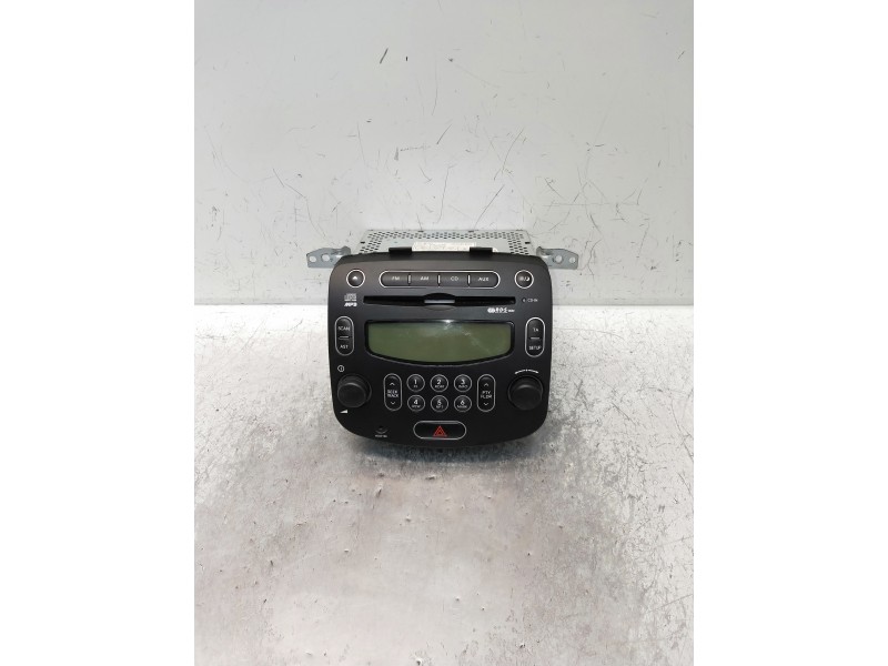 Recambio de sistema audio / radio cd para hyundai i10 referencia OEM IAM 961000X2304X  