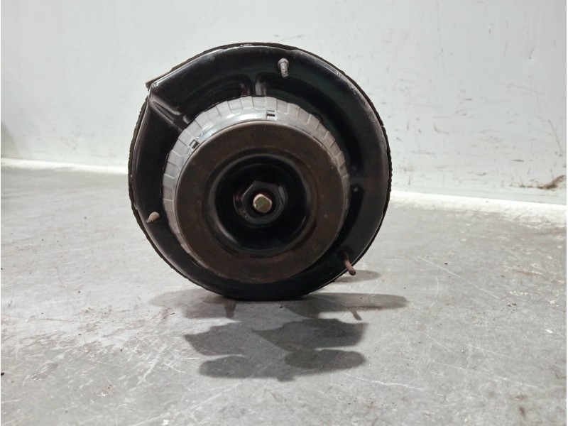 Recambio de amortiguador delantero derecho para hyundai i10 referencia OEM IAM 54650600X100  