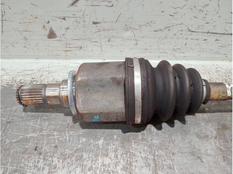 Recambio de transmision delantera izquierda para hyundai i10 referencia OEM IAM 495000X500  