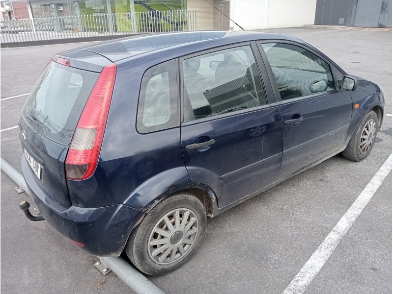 ford fiesta (cbk) del año 2003