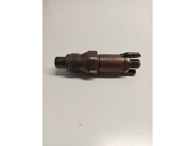 Recambio de inyector para suzuki vitara se/sv (et) 1.9 turbodiesel referencia OEM IAM LCR6735202  LUCAS