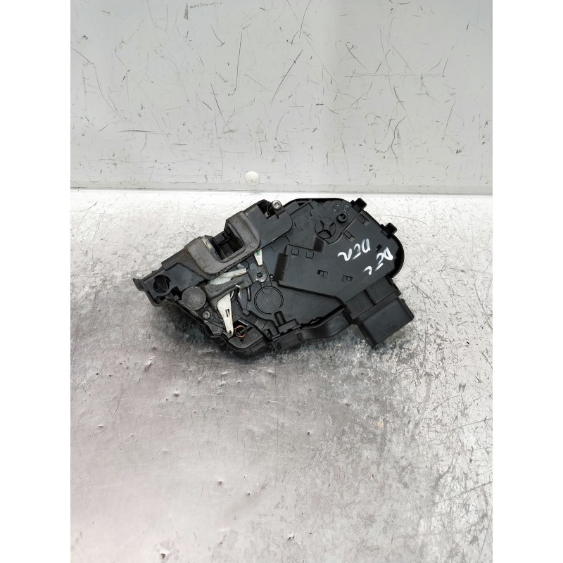 Recambio de motor cierre centralizado delantero derecho para land rover freelander (lr2) 2.2 td4 referencia OEM IAM 6W8A21812AD 