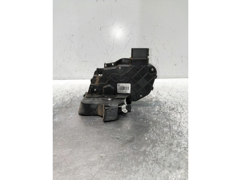 Recambio de motor cierre centralizado delantero derecho para land rover freelander (lr2) 2.2 td4 referencia OEM IAM 6W8A21812AD 