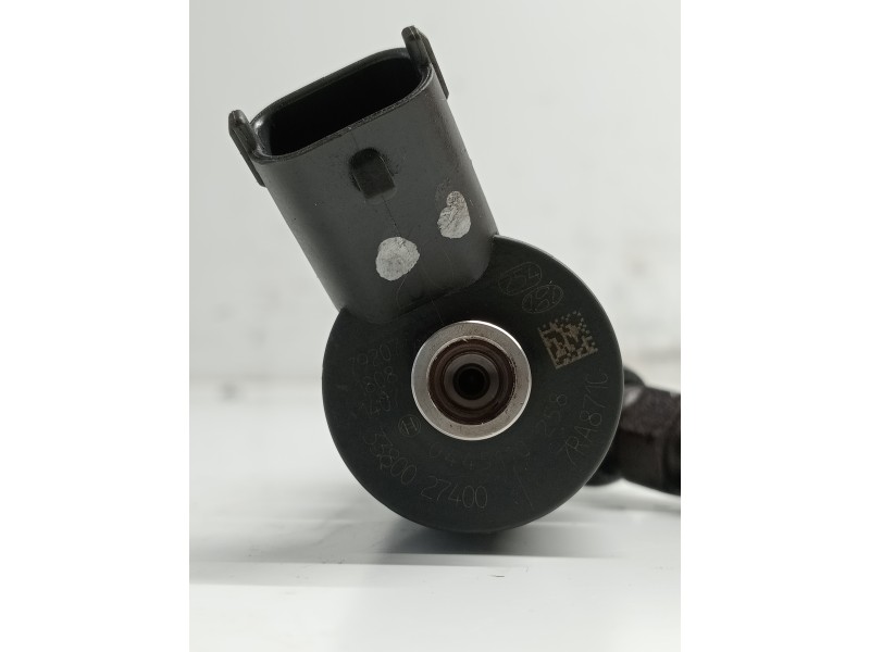 Recambio de inyector para kia carens (un) referencia OEM IAM 0445110258 3380027400 BOSCH