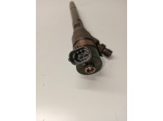 Recambio de inyector para kia carens (un) referencia OEM IAM 0445110258 3380027400 BOSCH 2