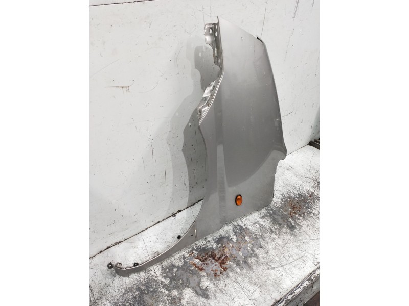 Recambio de aleta delantera izquierda para hyundai h 1 h 1 furg.caja cerr.c. puerta referencia OEM IAM   