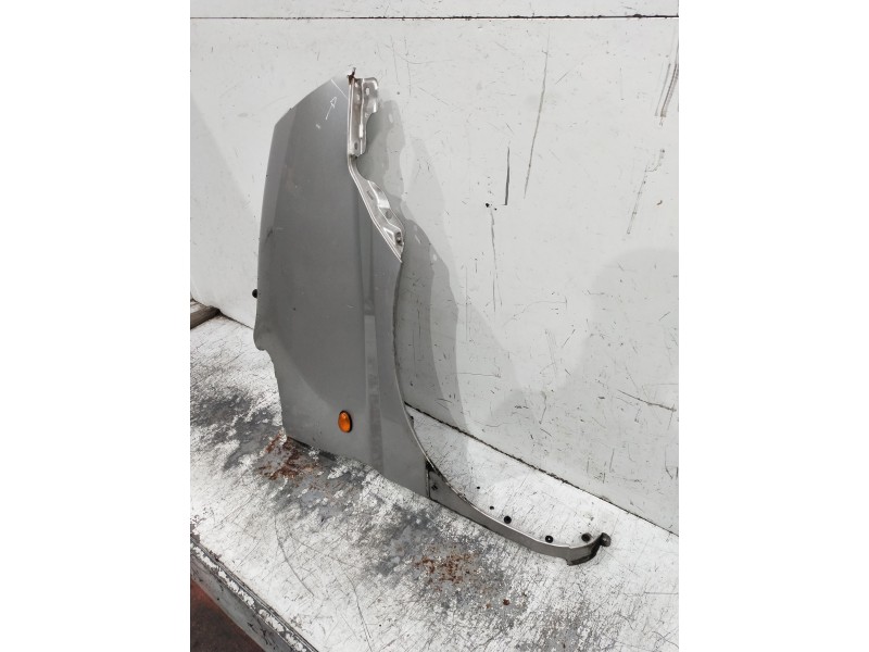 Recambio de aleta delantera derecha para hyundai h 1 h 1 furg.caja cerr.c. puerta referencia OEM IAM   