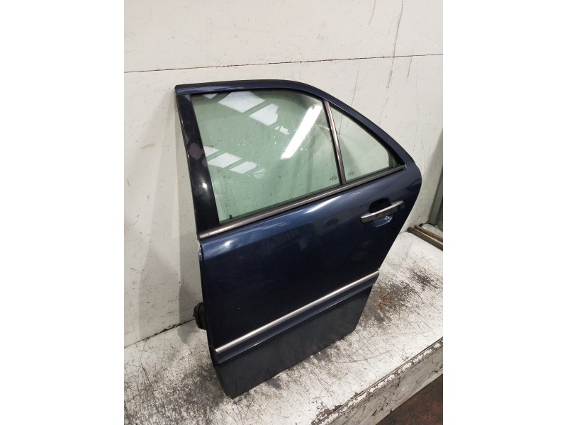 Recambio de puerta trasera izquierda para mercedes clase c (w202) berlina referencia OEM IAM   4P