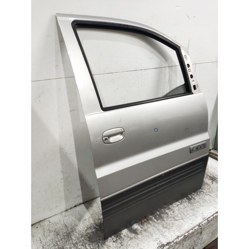 Recambio de puerta delantera derecha para hyundai h 1 h 1 furg.caja cerr.c. puerta referencia OEM IAM   4P
