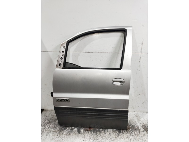 Recambio de puerta delantera izquierda para hyundai h 1 h 1 furg.caja cerr.c. puerta referencia OEM IAM   4P