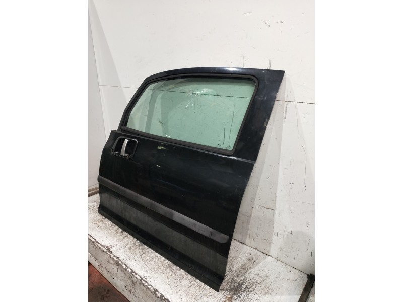 Recambio de puerta lateral corredera izquierda para peugeot 1007 referencia OEM IAM   