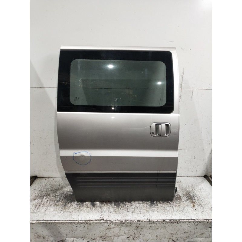 Recambio de puerta lateral corredera derecha para hyundai h 1 h 1 furg.caja cerr.c. puerta referencia OEM IAM   4P