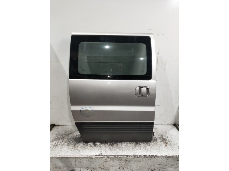 Recambio de puerta lateral corredera derecha para hyundai h 1 h 1 furg.caja cerr.c. puerta referencia OEM IAM   4P