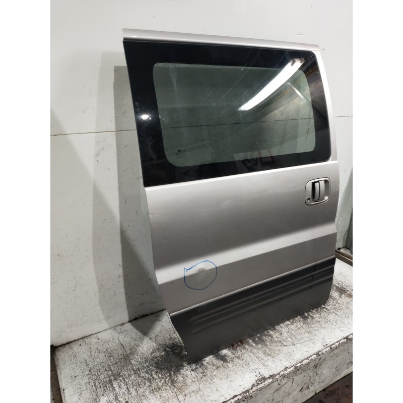 Recambio de puerta lateral corredera derecha para hyundai h 1 h 1 furg.caja cerr.c. puerta referencia OEM IAM   4P
