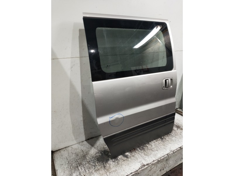 Recambio de puerta lateral corredera derecha para hyundai h 1 h 1 furg.caja cerr.c. puerta referencia OEM IAM   4P