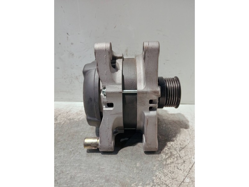 Recambio de alternador para volvo v50 familiar referencia OEM IAM 0101141  