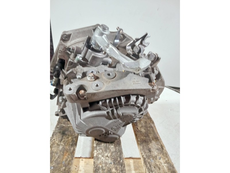 Recambio de caja cambios para opel zafira b referencia OEM IAM M32 017D1 13501A 190961447 5V