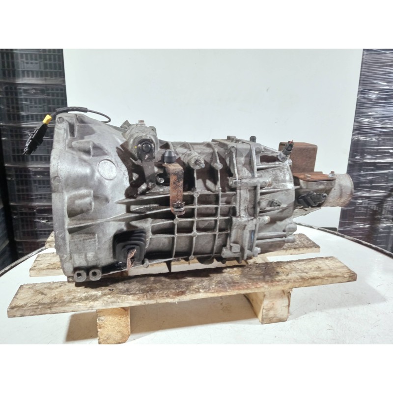 Recambio de caja cambios para hyundai h 1 h 1 furg.caja cerr.c. puerta referencia OEM IAM GY651 5V 
