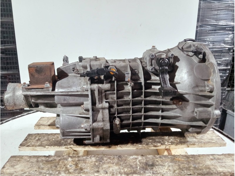 Recambio de caja cambios para hyundai h 1 h 1 furg.caja cerr.c. puerta referencia OEM IAM GY651 5V 