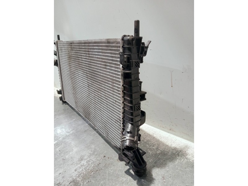 Recambio de radiador agua para volvo v50 familiar referencia OEM IAM 62017A  