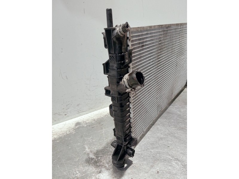 Recambio de radiador agua para volvo v50 familiar referencia OEM IAM 62017A  