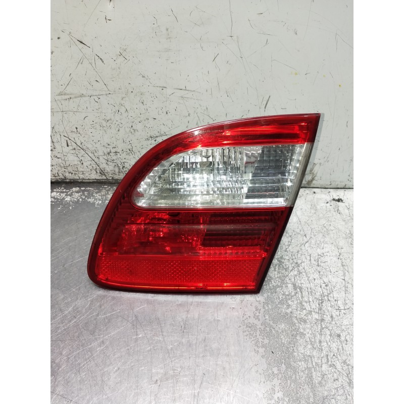 Recambio de piloto trasero derecho interior para mercedes clase e (w211) familiar 500 t 4-matic (211.283) referencia OEM IAM A21