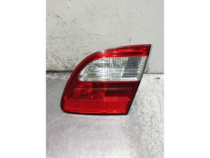 Recambio de piloto trasero derecho interior para mercedes clase e (w211) familiar 500 t 4-matic (211.283) referencia OEM IAM A21