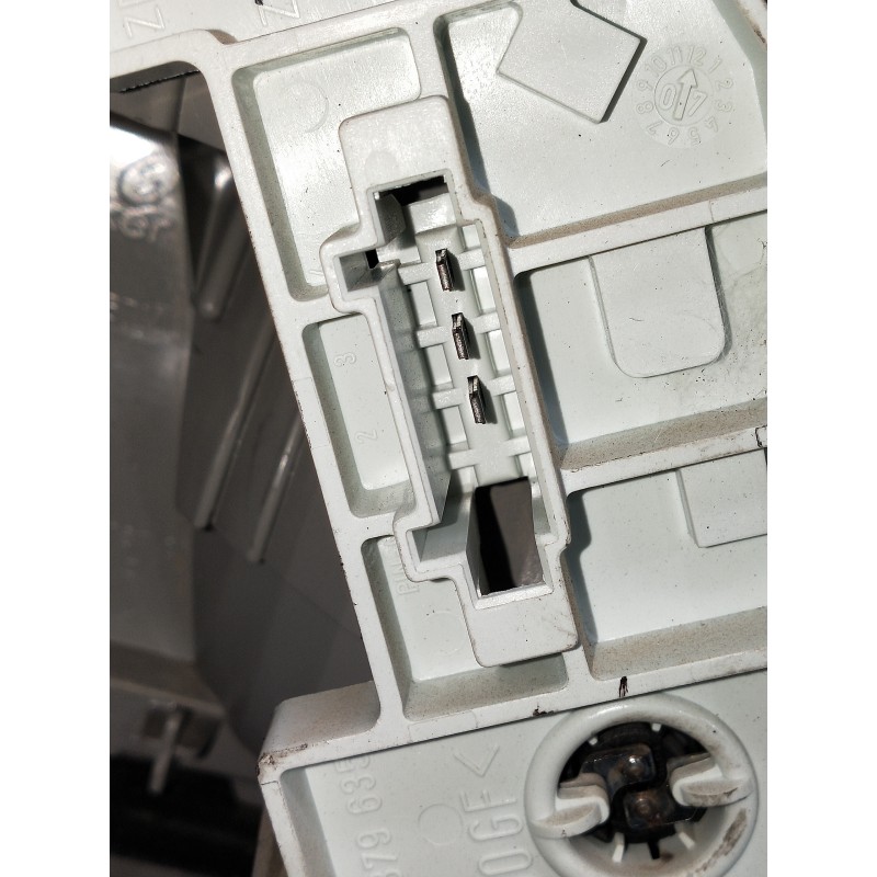 Recambio de piloto trasero derecho interior para mercedes clase e (w211) familiar 500 t 4-matic (211.283) referencia OEM IAM A21