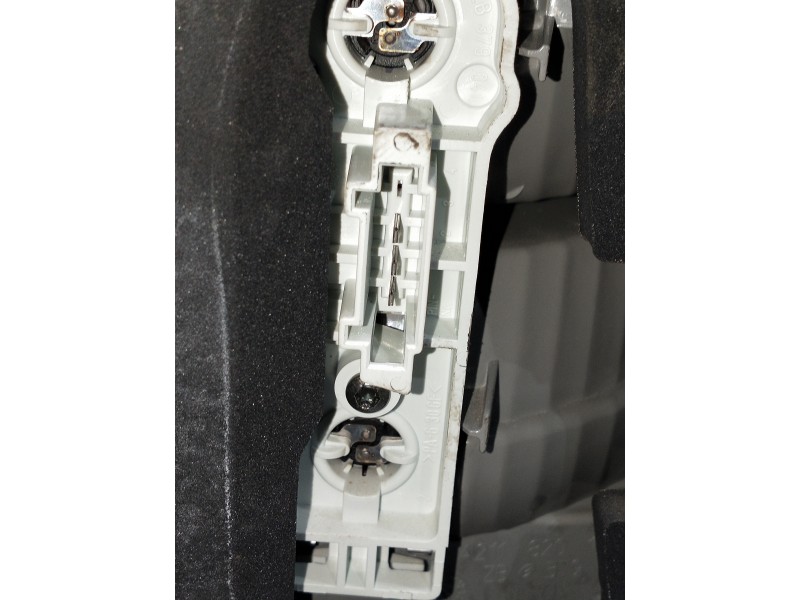 Recambio de piloto trasero derecho para mercedes clase e (w211) familiar 500 t 4-matic (211.283) referencia OEM IAM A2118201264 