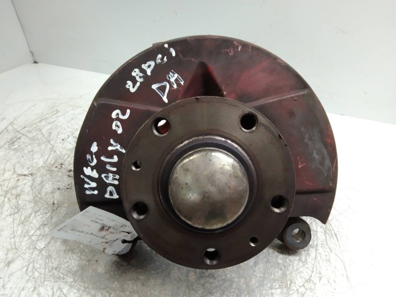 Recambio de mangueta delantera derecha para iveco daily caja abierta / volquete 35 - s 11 caja abierta referencia OEM IAM   