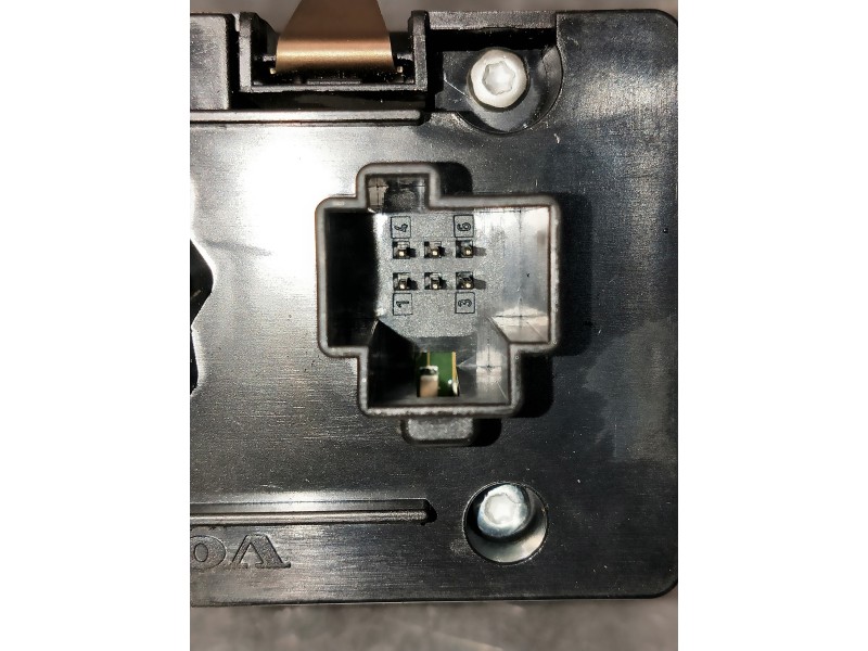 Recambio de mando luces para land rover freelander (lr2) 2.2 td4 referencia OEM IAM 6G9N13A024HE  INTERRUPTOR