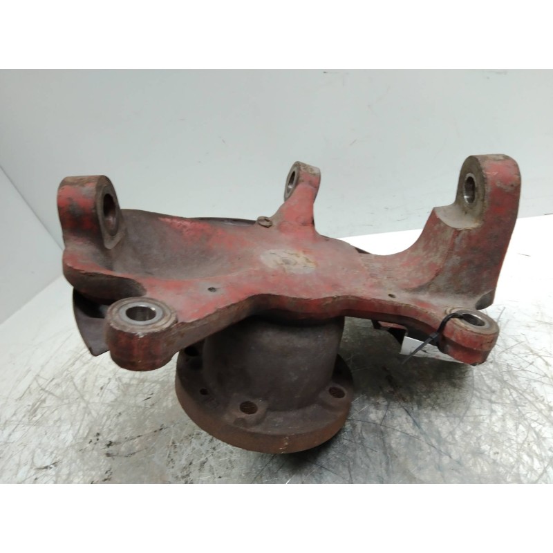 Recambio de mangueta delantera derecha para iveco daily caja abierta / volquete 35 - s 11 caja abierta referencia OEM IAM   