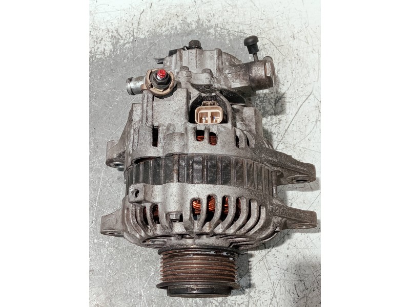 Recambio de alternador para hyundai h 1 h 1 furg.caja cerr.c. puerta referencia OEM IAM 373004A003 TA000A48201 
