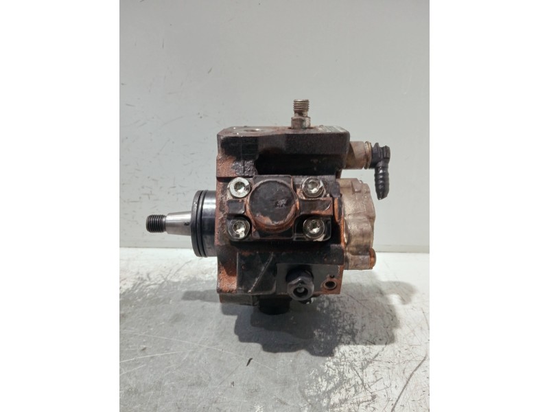 Recambio de bomba inyeccion para hyundai h 1 h 1 furg.caja cerr.c. puerta referencia OEM IAM 331004A410 0445010118 