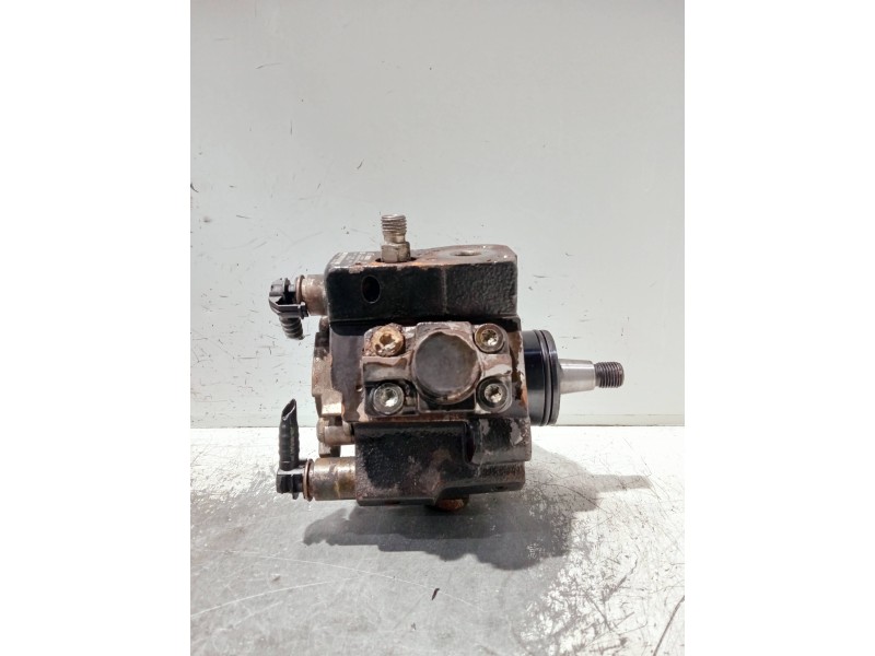 Recambio de bomba inyeccion para hyundai h 1 h 1 furg.caja cerr.c. puerta referencia OEM IAM 331004A410 0445010118 