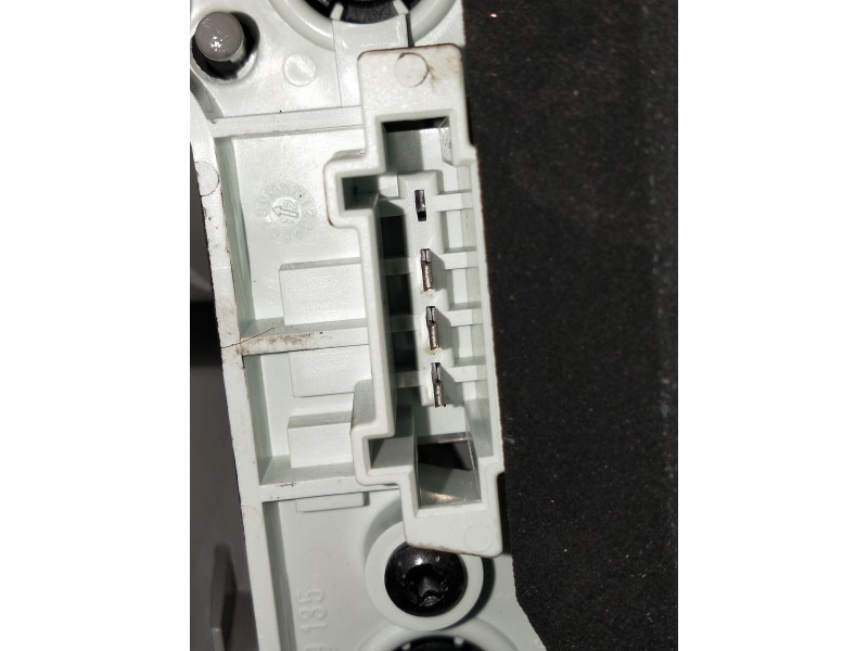 Recambio de piloto trasero izquierdo para mercedes clase e (w211) familiar 500 t 4-matic (211.283) referencia OEM IAM A211820116