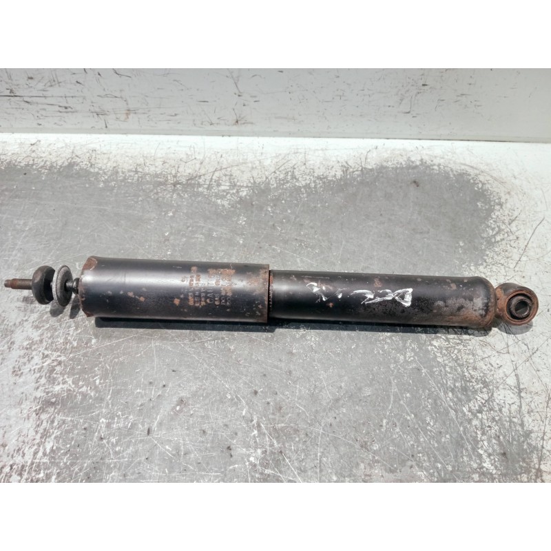 Recambio de amortiguador delantero izquierdo para hyundai h 1 h 1 furg.caja cerr.c. puerta referencia OEM IAM 543104A110  