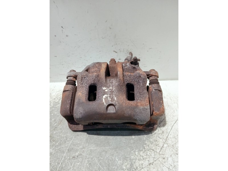 Recambio de pinza freno delantera derecha para hyundai h 1 h 1 furg.caja cerr.c. puerta referencia OEM IAM BC140047  