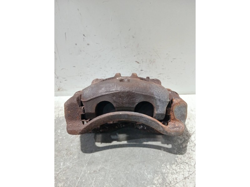 Recambio de pinza freno delantera derecha para hyundai h 1 h 1 furg.caja cerr.c. puerta referencia OEM IAM BC140047  