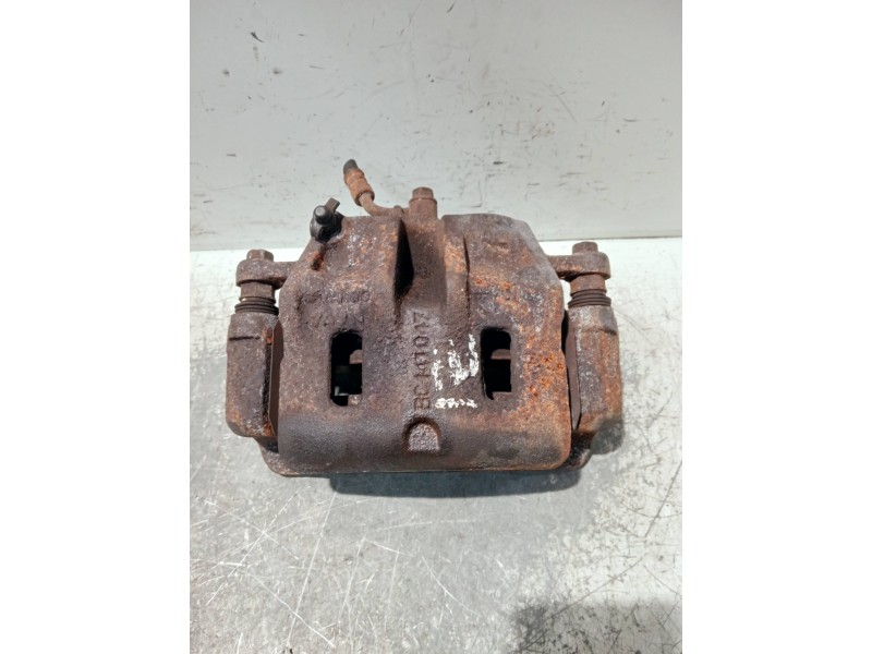 Recambio de pinza freno delantera izquierda para hyundai h 1 h 1 furg.caja cerr.c. puerta referencia OEM IAM BC141047  