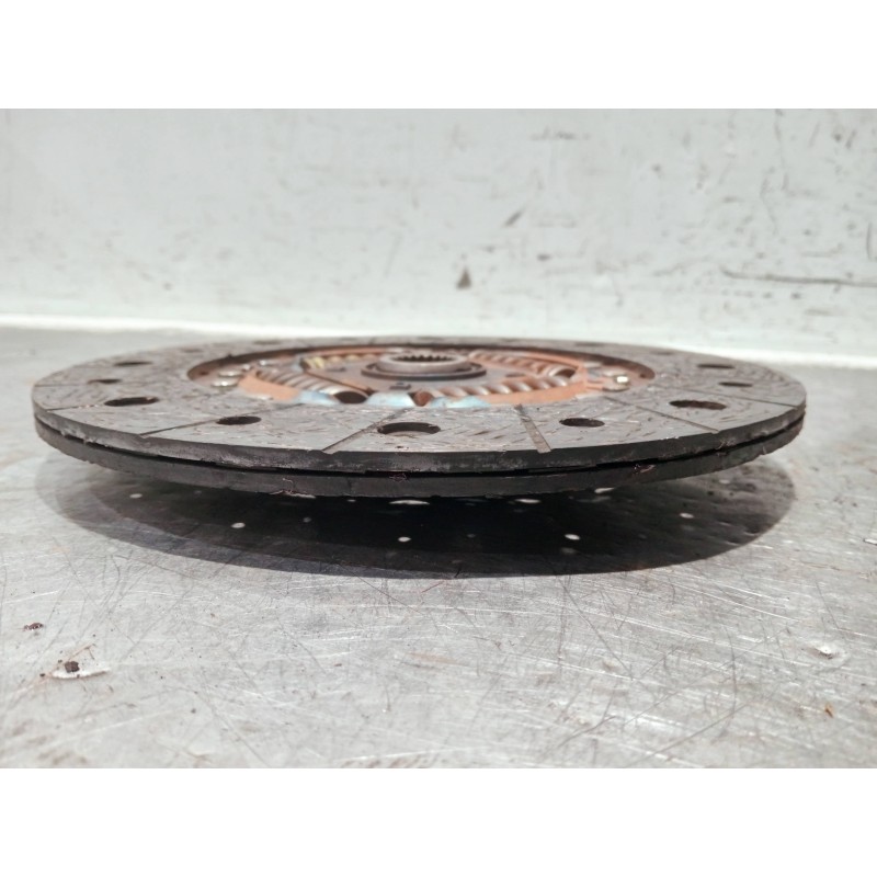Recambio de kit embrague para hyundai h 1 h 1 furg.caja cerr.c. puerta referencia OEM IAM HDC91  