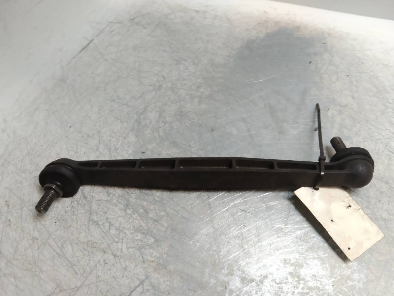 Recambio de brazo suspension inferior delantero izquierdo para opel astra h berlina enjoy referencia OEM IAM   