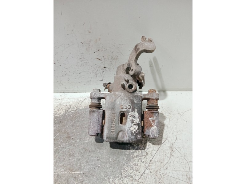 Recambio de pinza freno trasera derecha para kia cerato 1.6 crdi referencia OEM IAM BC141018  