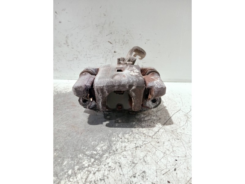 Recambio de pinza freno trasera derecha para kia cerato 1.6 crdi referencia OEM IAM BC141018  