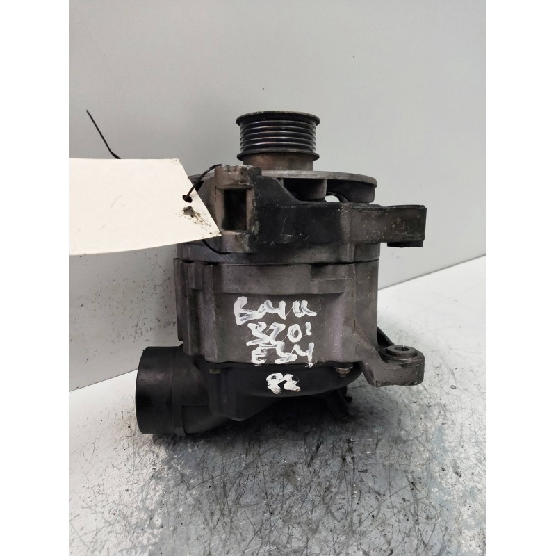 Recambio de alternador para bmw serie 5 berlina (e34) 520i (110kw) referencia OEM IAM 0986038330 BOSCH 20 I