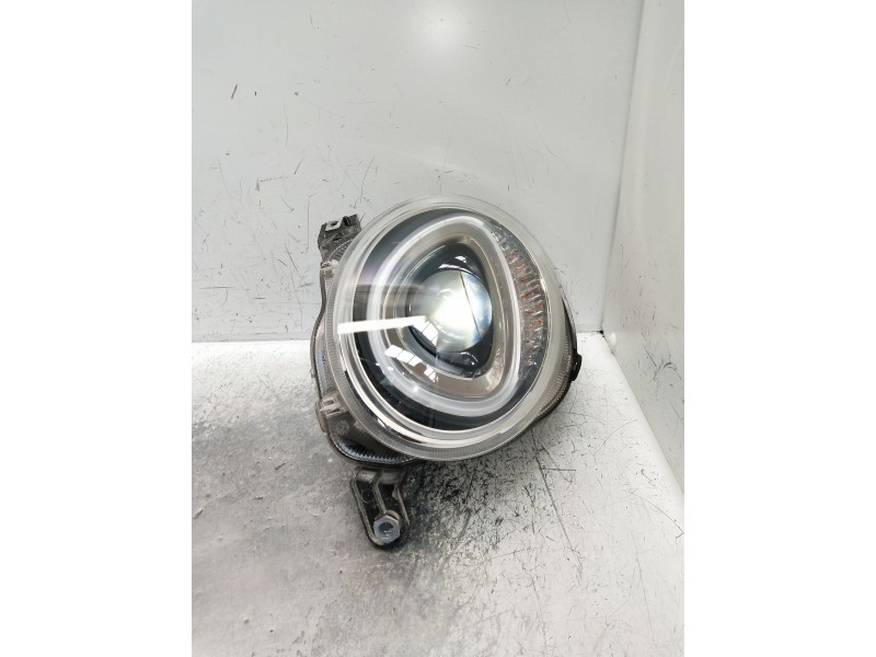 Recambio de faro derecho para fiat nuova 500 (150) 1.2 cat referencia OEM IAM 52088871 81535201 XENON