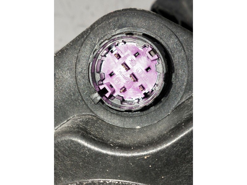 Recambio de faro derecho para fiat nuova 500 (150) 1.2 cat referencia OEM IAM 52088871 81535201 XENON